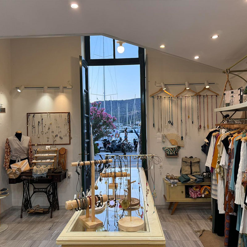 Artichaut Boutique Poros