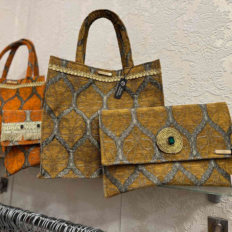 Donna Piu Boutique Poros