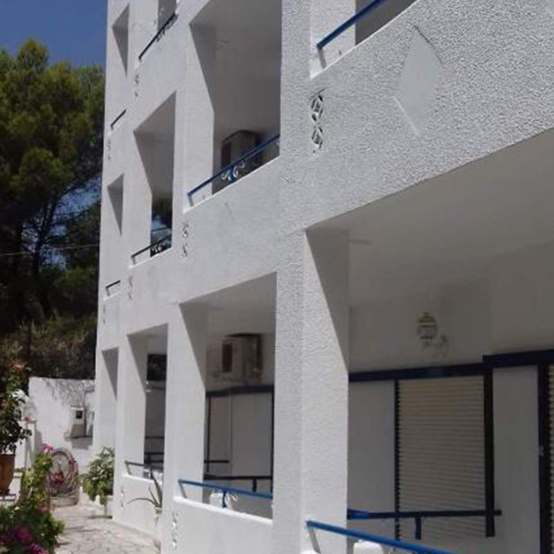 Blue & White Askeli Studios Poros