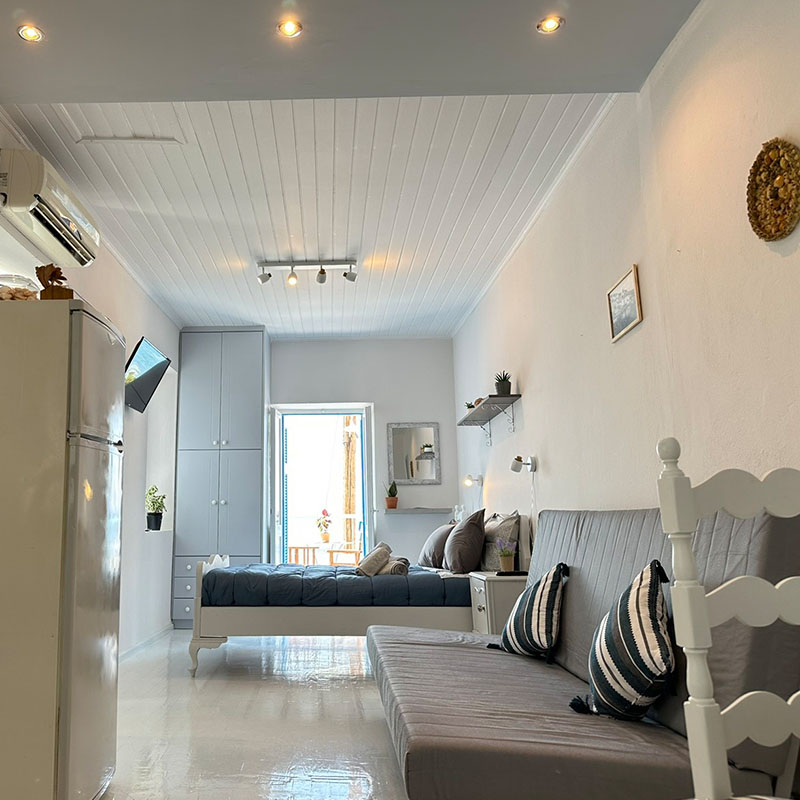 Brinia Cosy Apartment Poros