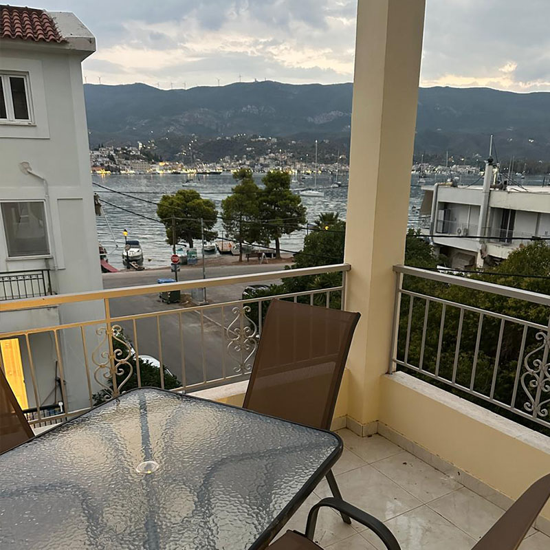 Perlia Cosy Apartment Poros