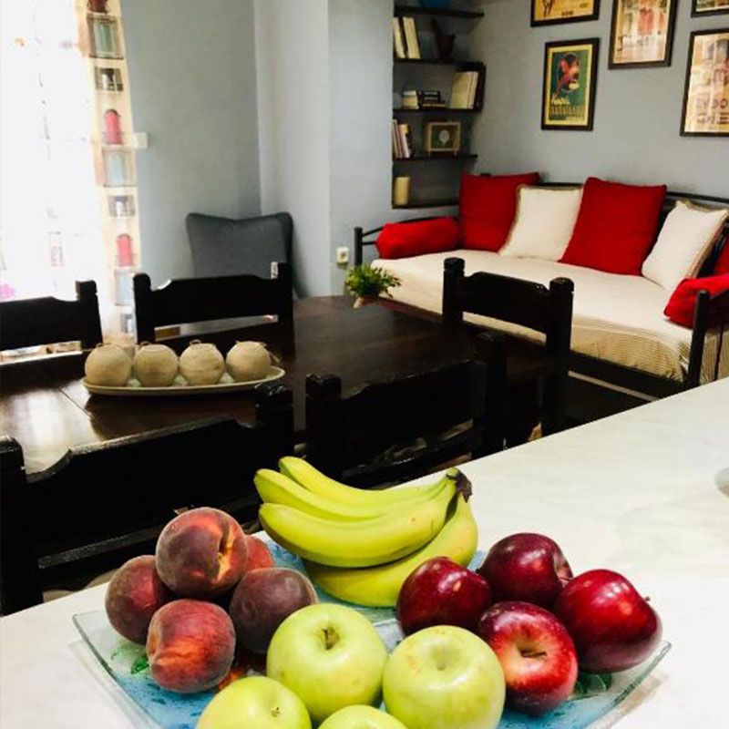 Valerie's Sweet Home Poros