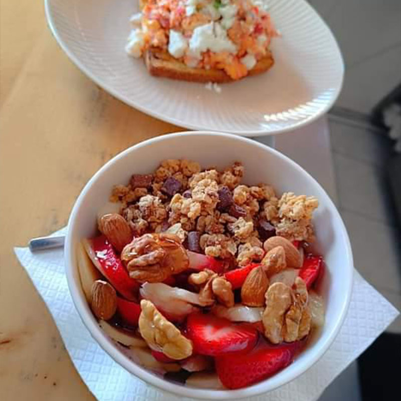 Aura Café - Coffee & Breakfast