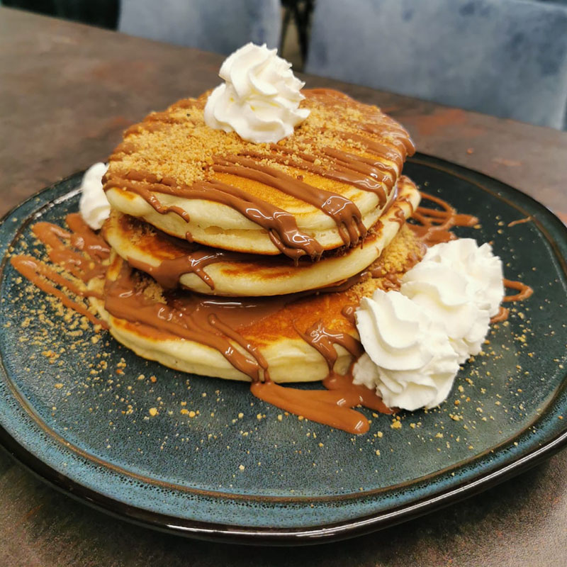 Cielo Sea Lounge Sports Bar