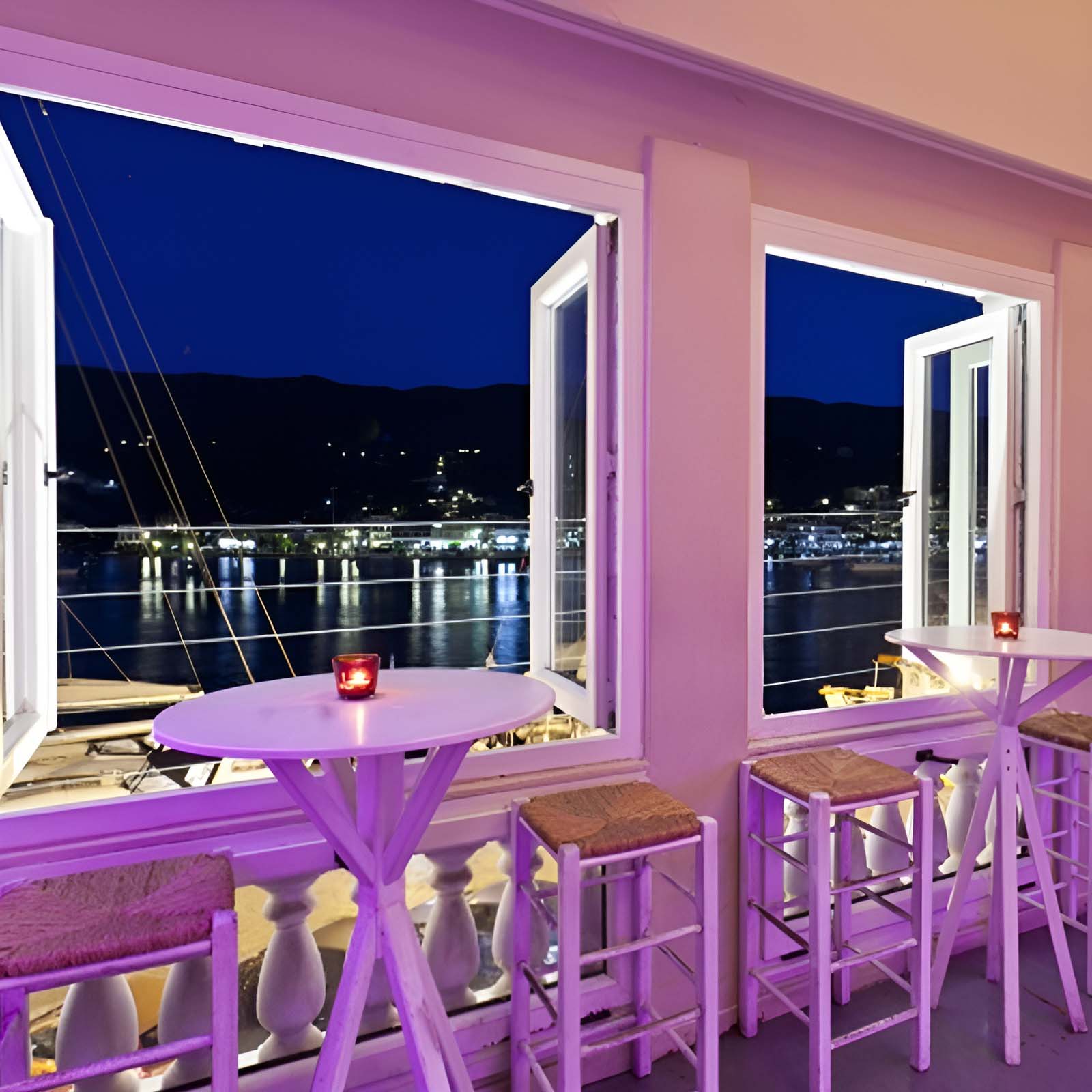 Joy Cafe Cocktail Bar