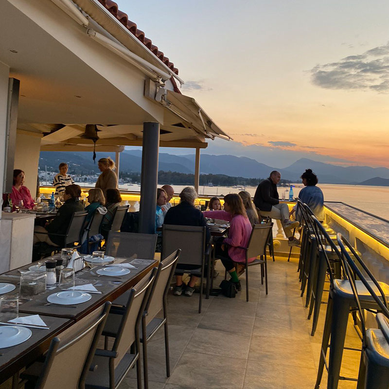 Oceanis Rooftop Garden - Cocktail Restaurant