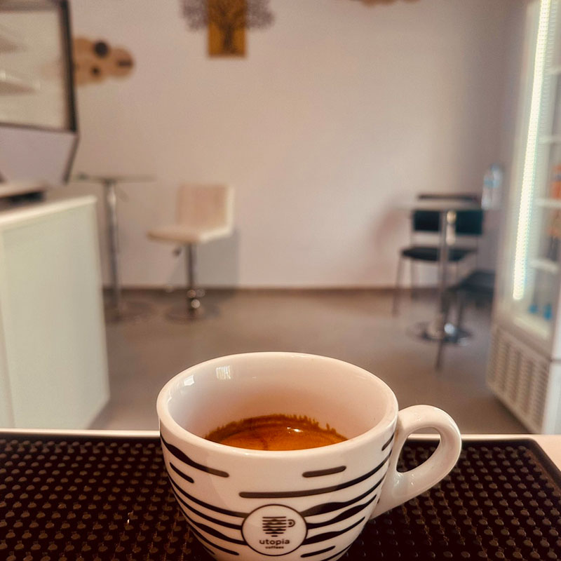 THE Z END Takeaway Coffee & Breakfast