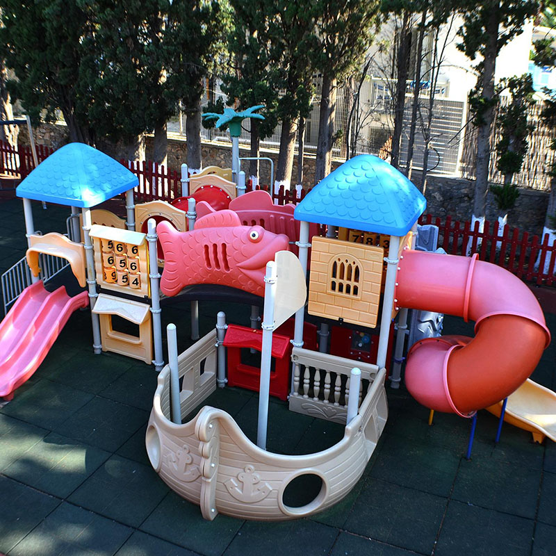 Magda's Kamares Poros