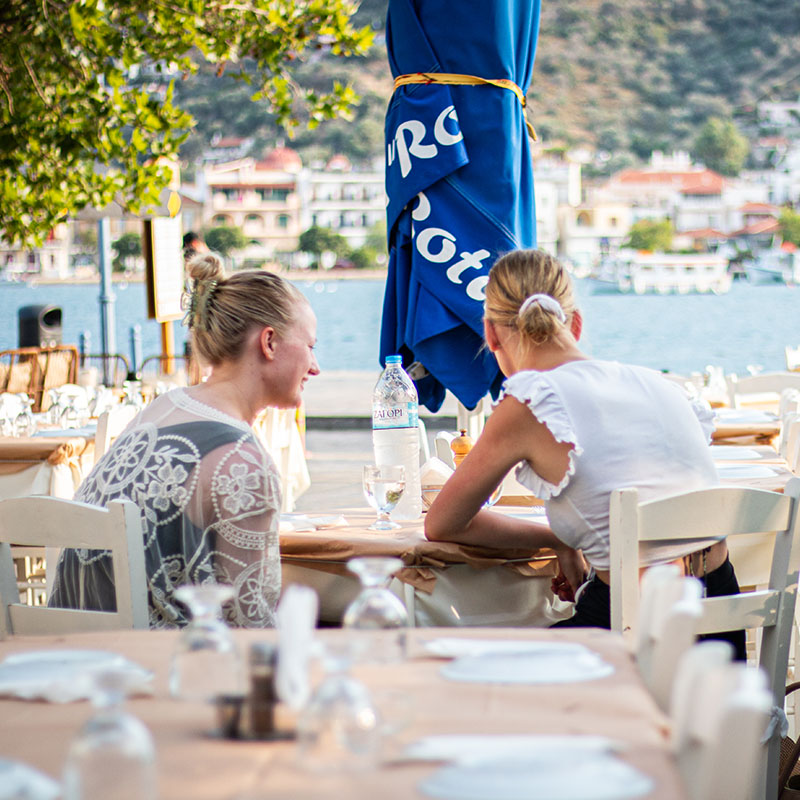 Sti Rota Tavern Poros