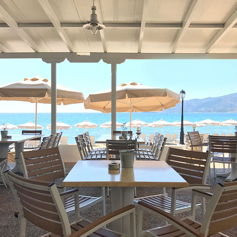 Captain's Beach Bar Poros