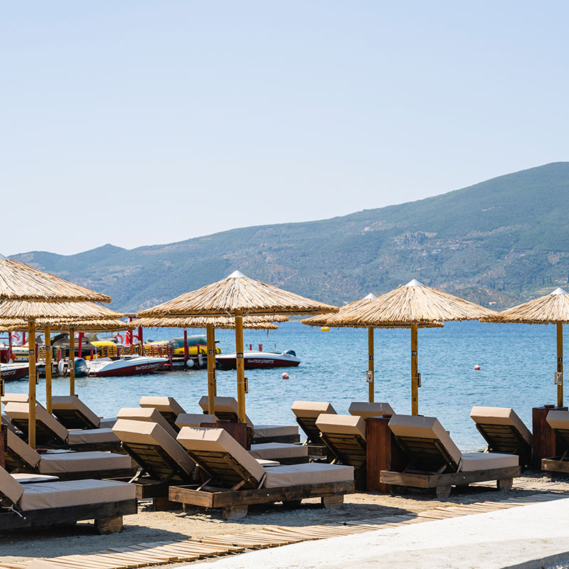 Askeli Colona Beach Bar Poros