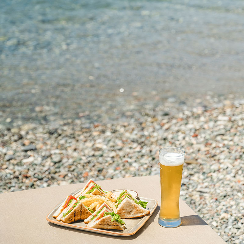 Askeli Colona Beach Bar Poros