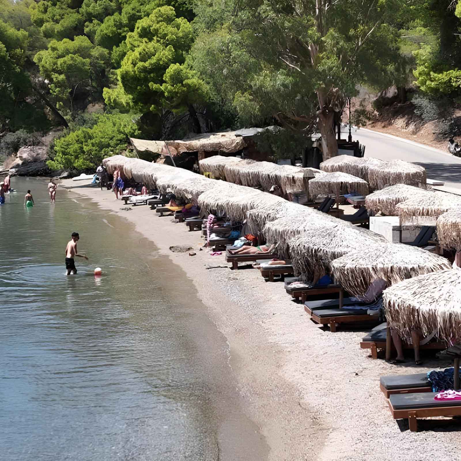 Mikro Neorio Bay Beach Bar Poros