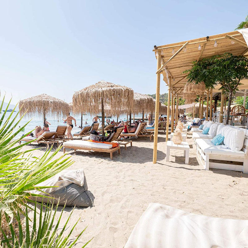 ThalaSea Beach Bar Poros